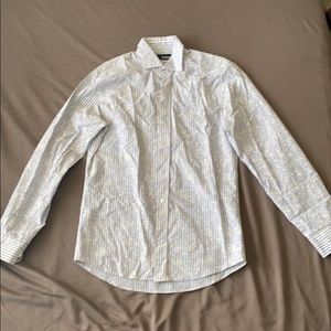 Men’s Cultura Button down shirt